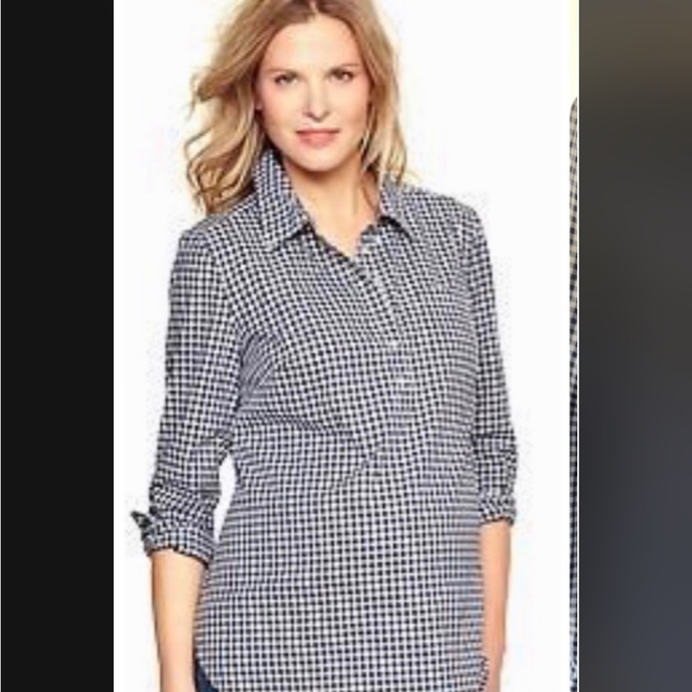 GAP Maternity Boyfriend Oxford Shirt Medium Checked Gingham Navy blue and white
